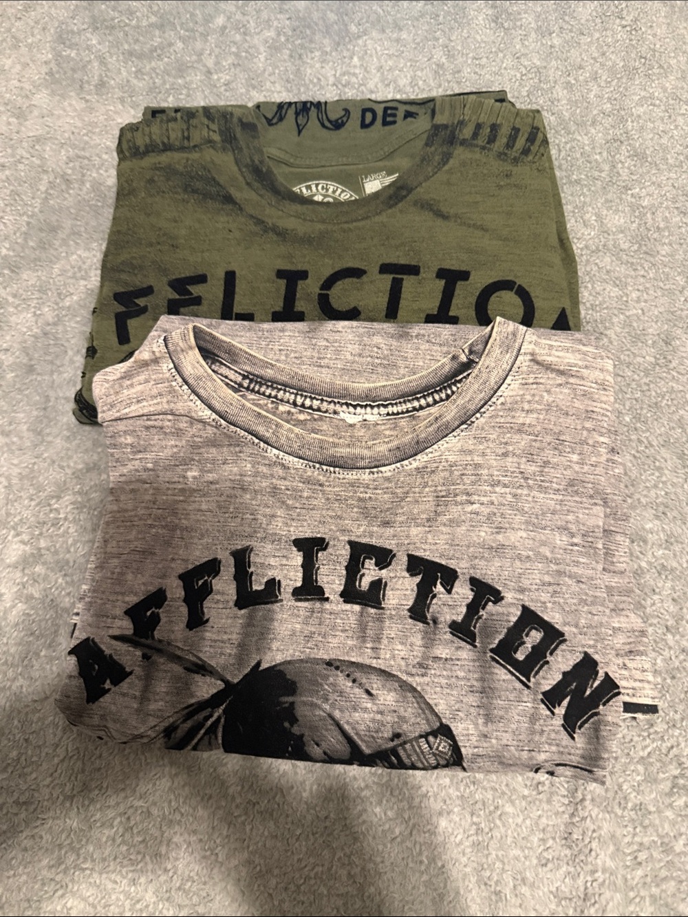 Affliction Men Short Sleeve Tees - Olive Green & Heather Gray